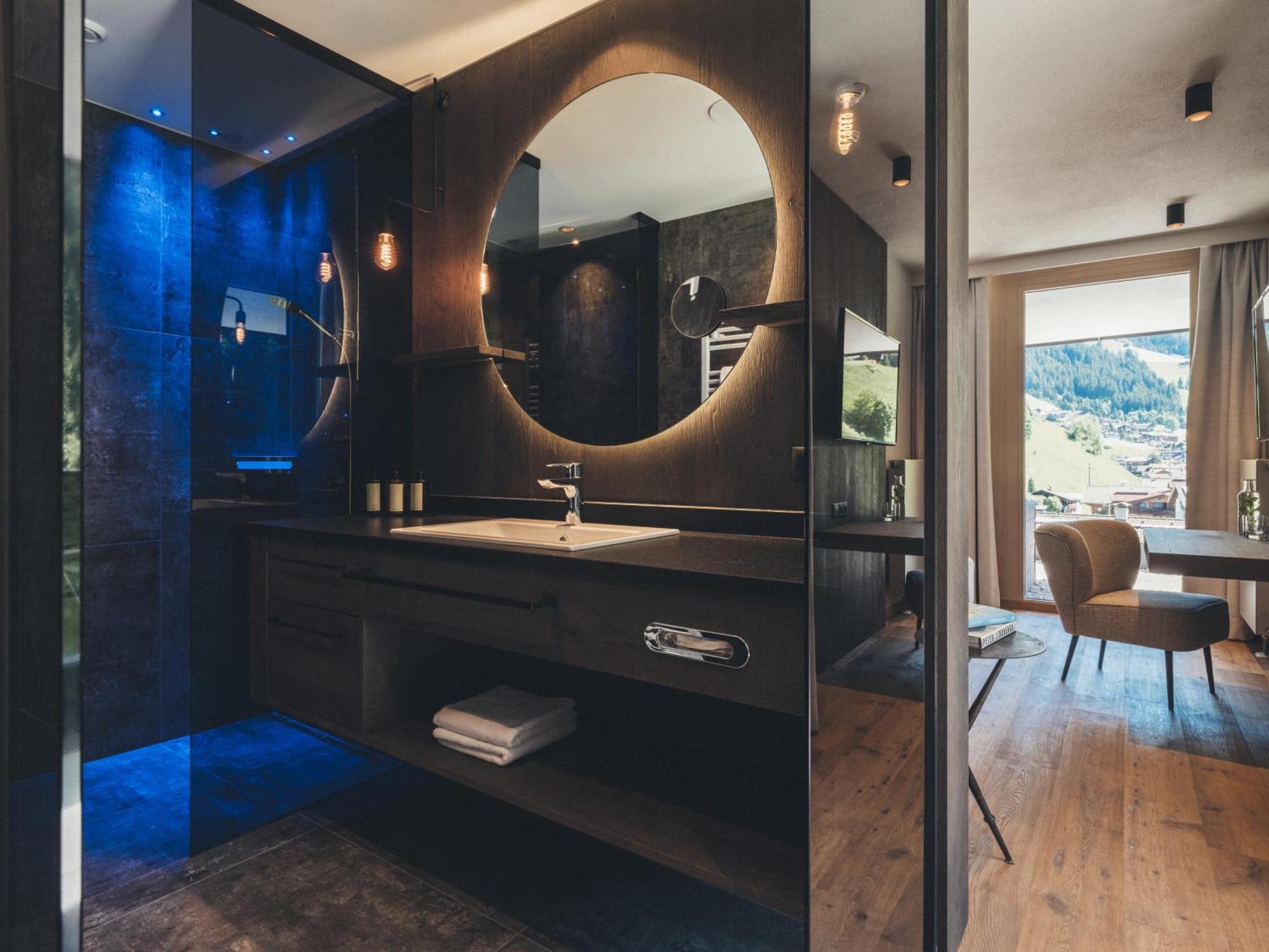 Hotel Tirolerhof 4 Sterne Superior Tux Eksteriør billede